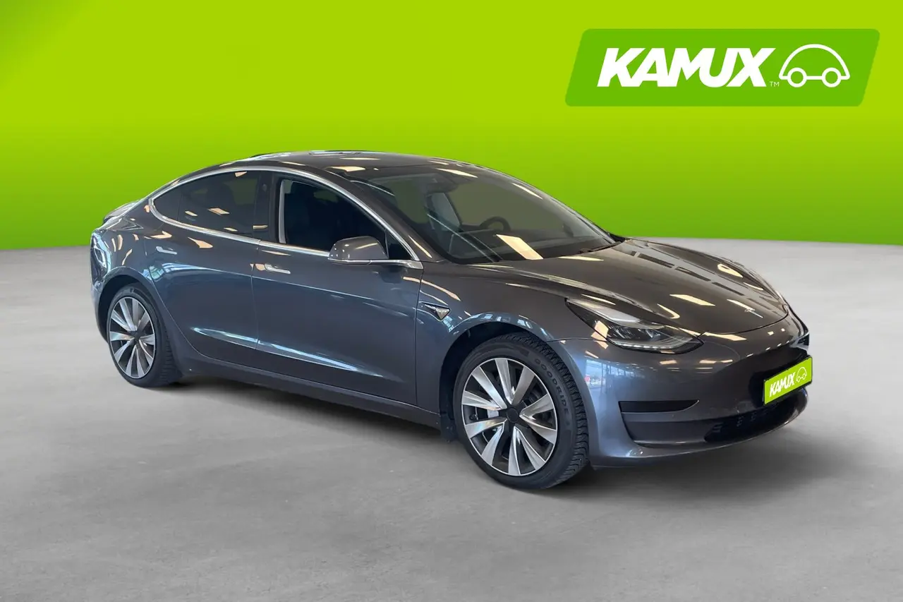 Tesla Model 3 2020