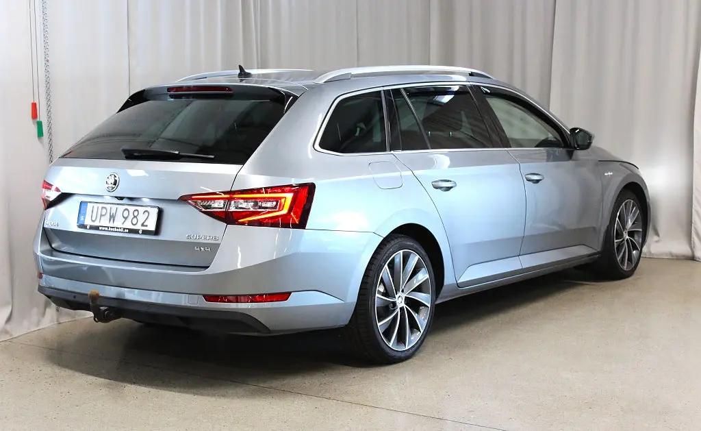 Skoda Superb 2019