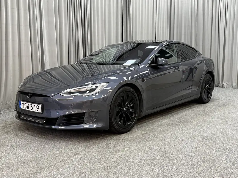 Tesla Model S 2017