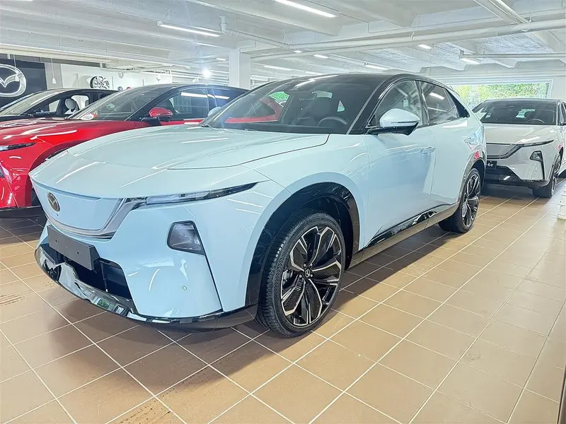 Mazda CX-6e, 2026
