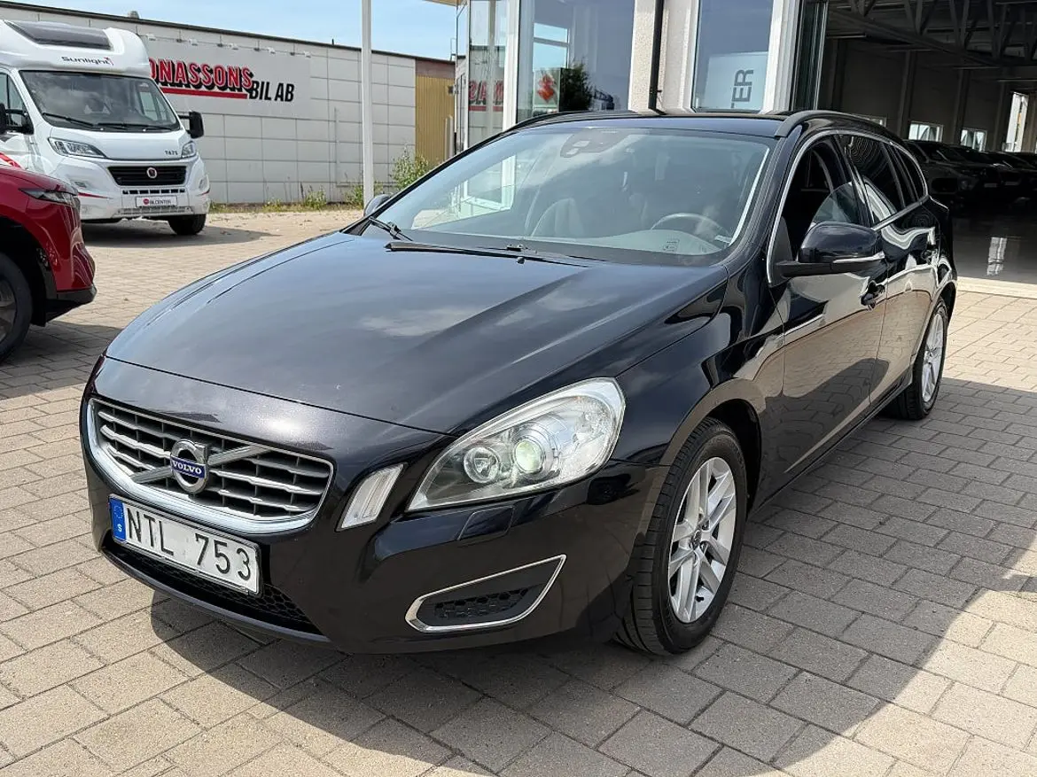Volvo V60 2011