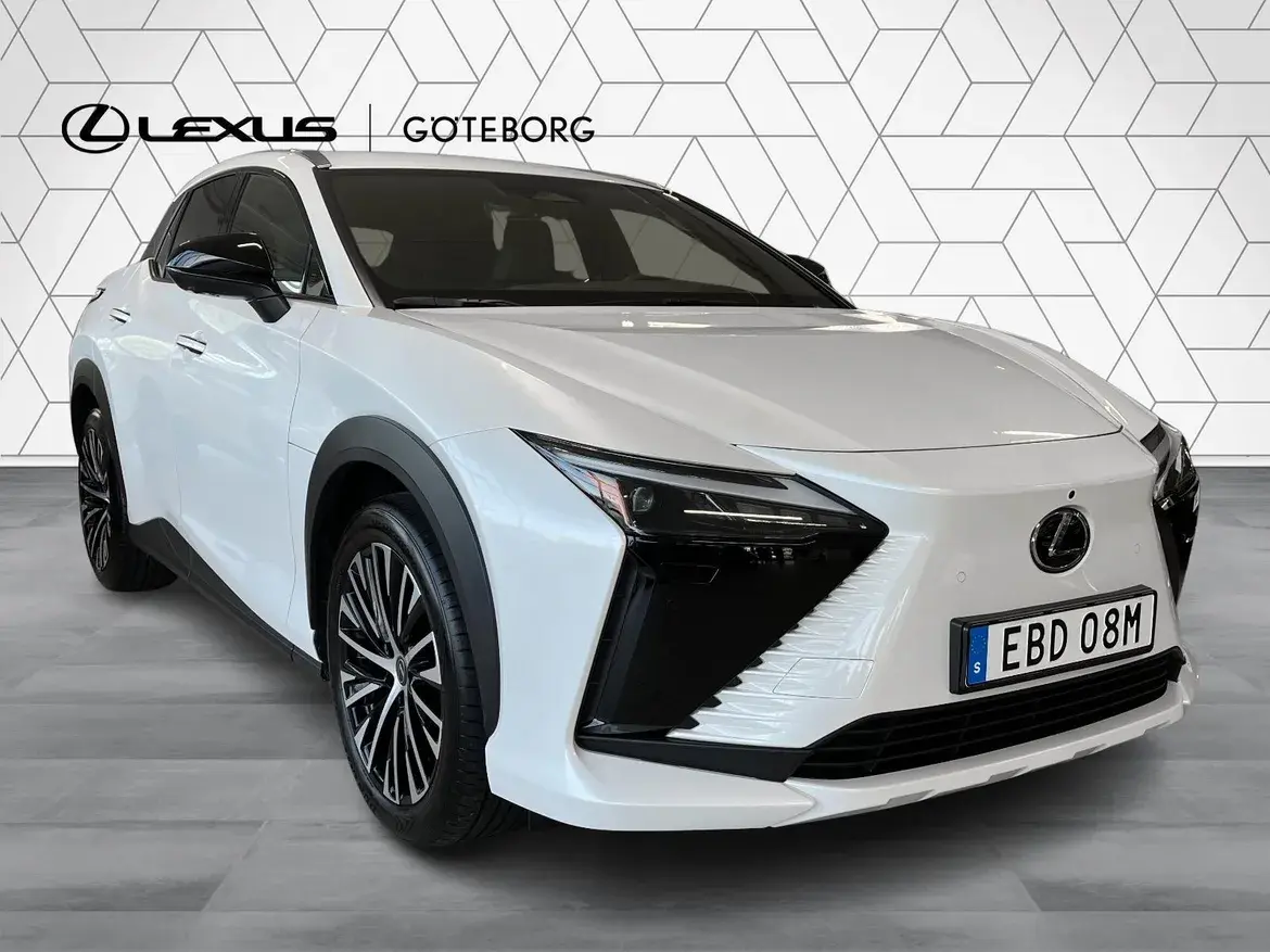 Lexus RZ 2026