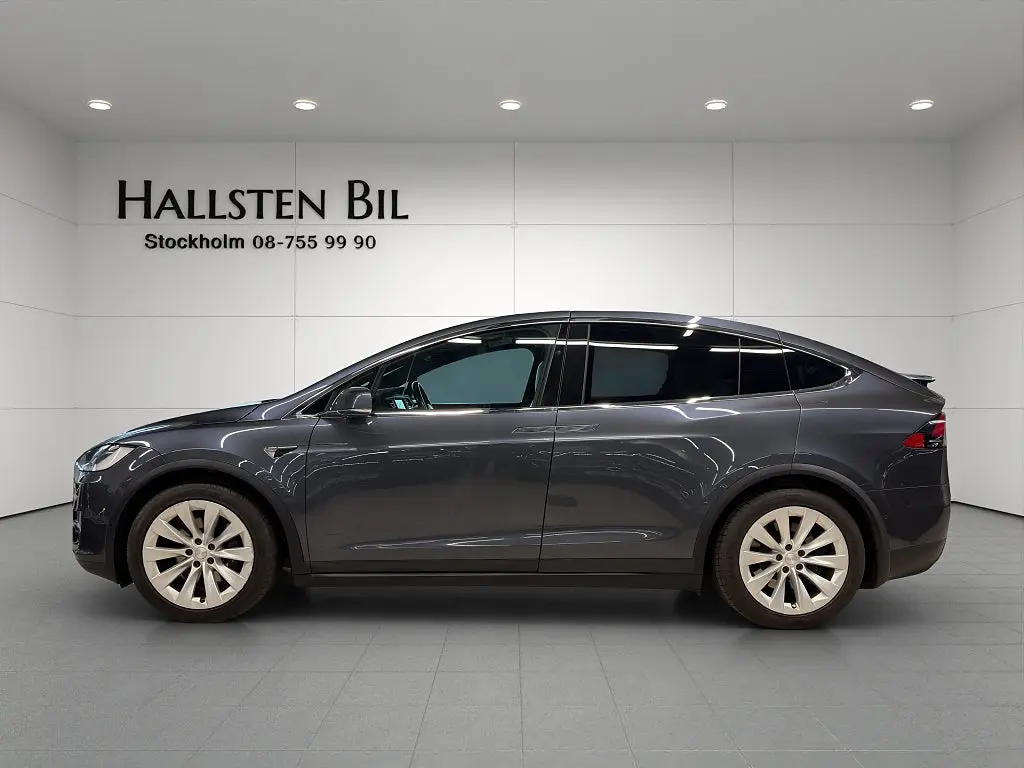 Tesla Model X 2017