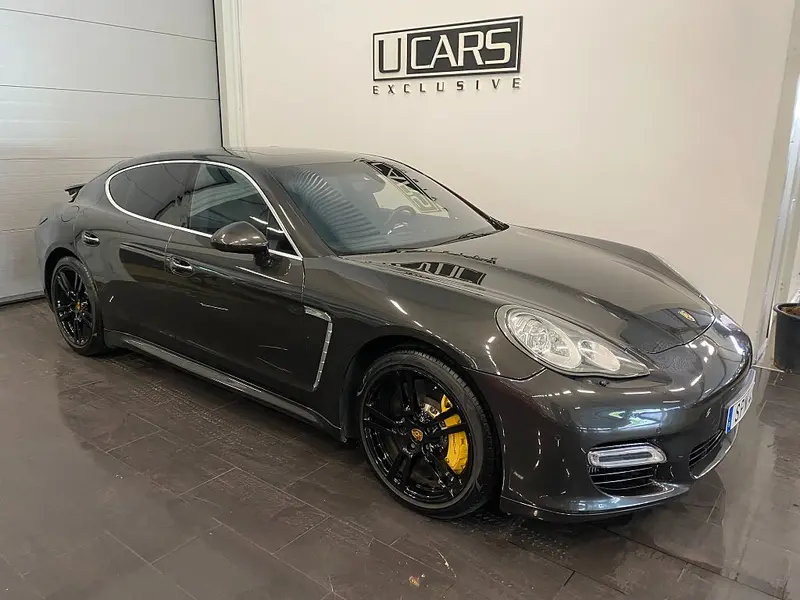 Porsche Panamera 2012