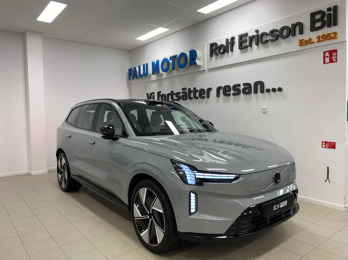 Volvo EX90 2025