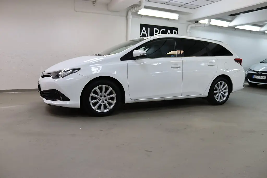 Toyota Auris 2017