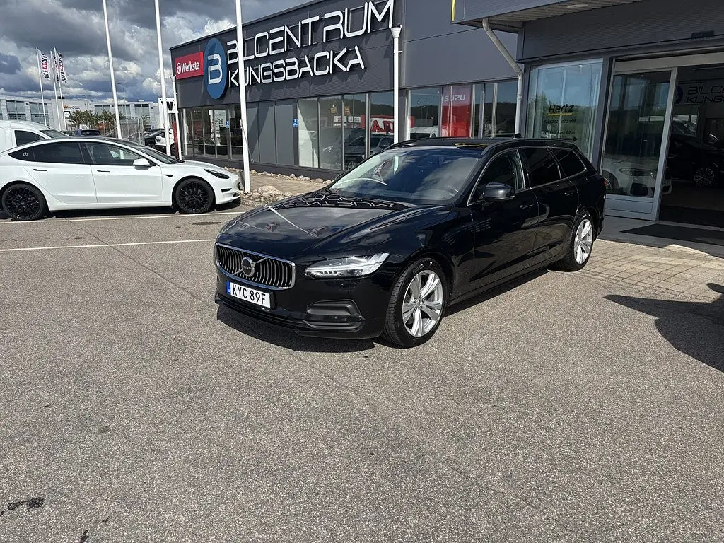 Volvo V90 2022