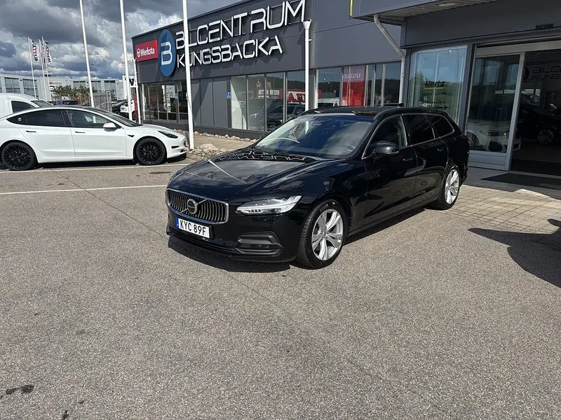 Volvo V90 2022