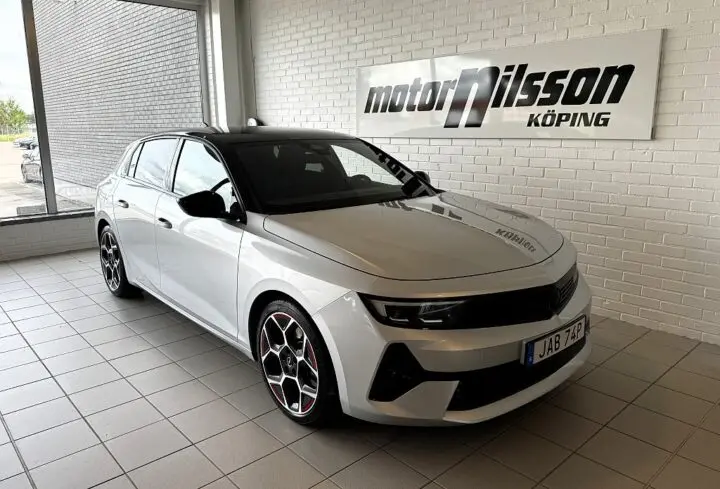 Opel Astra 2022