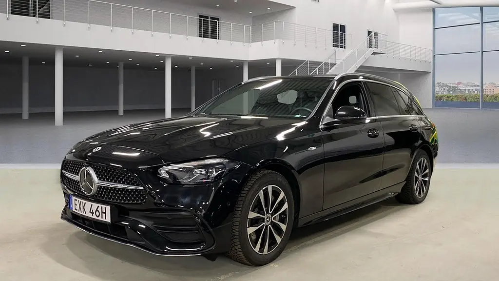 Mercedes-Benz C-Klass 2025
