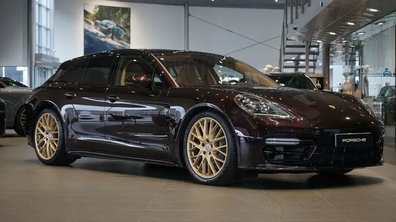 Porsche Panamera 2023