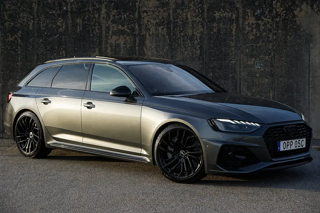 Audi A4 2021