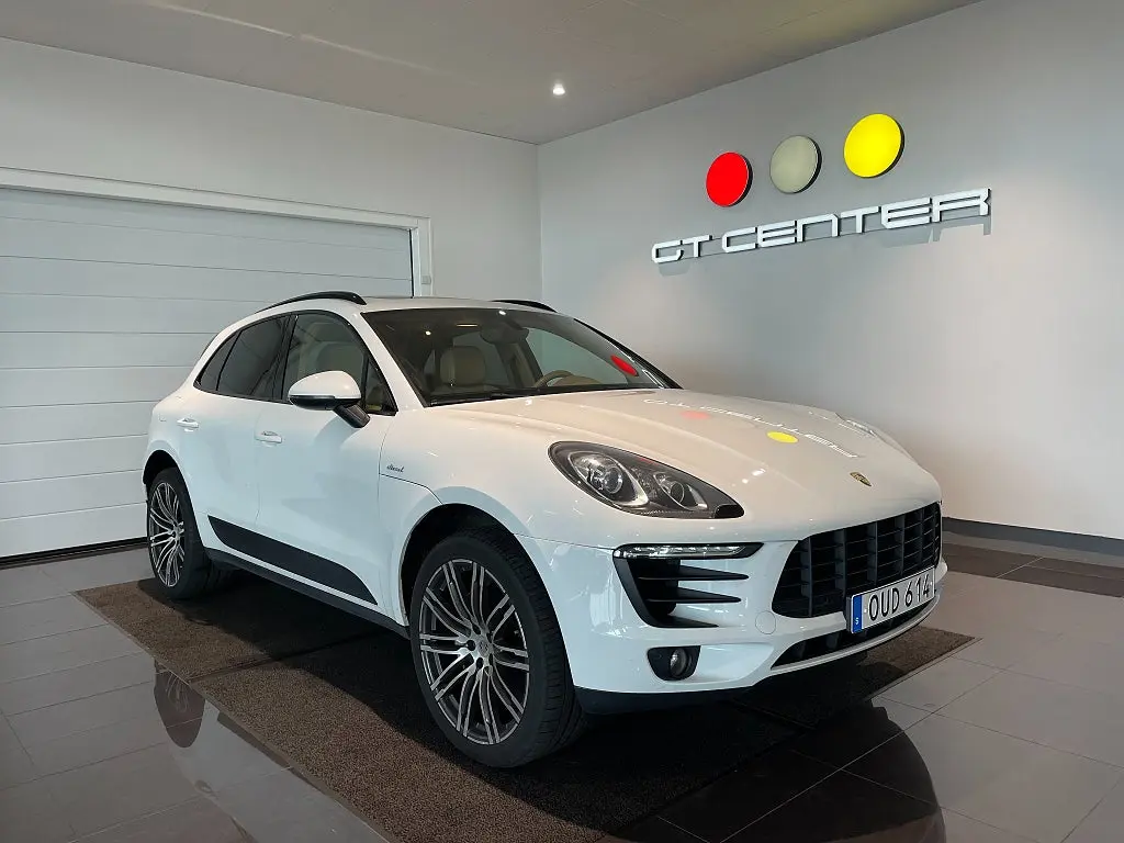 Porsche Macan 2015