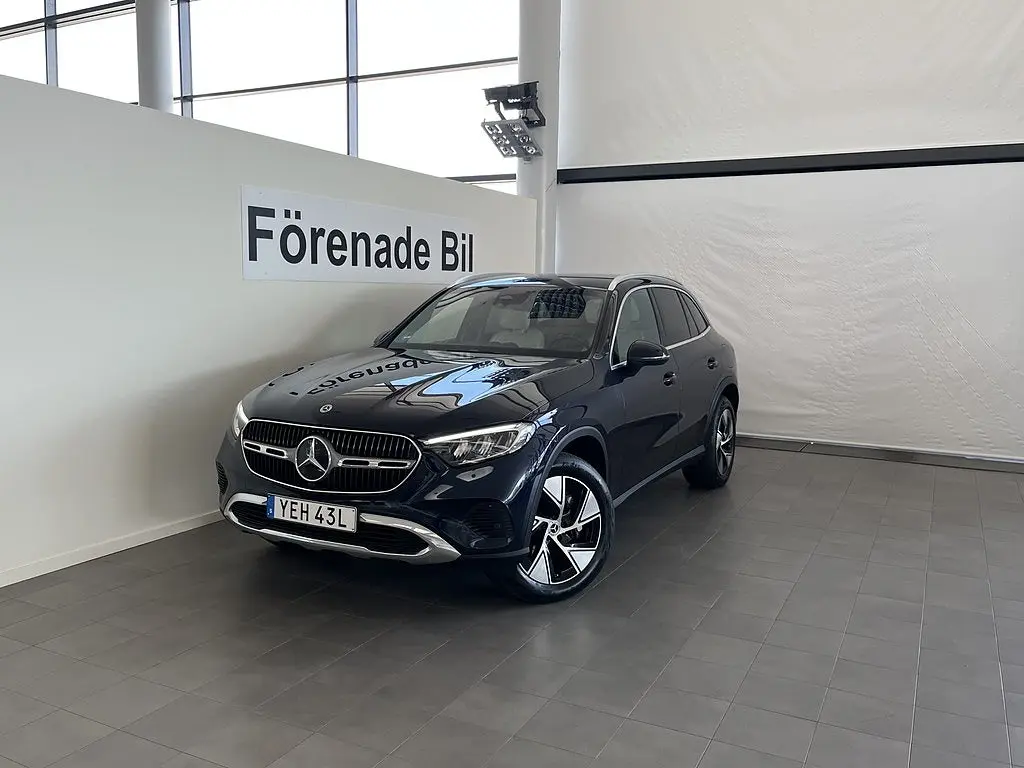 Mercedes-Benz GLC 2024