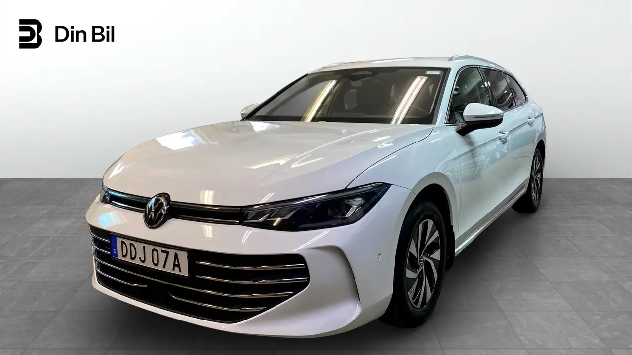 Volkswagen Passat 2025