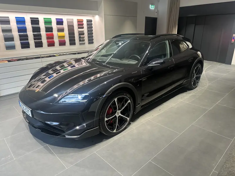 Porsche Taycan 2026