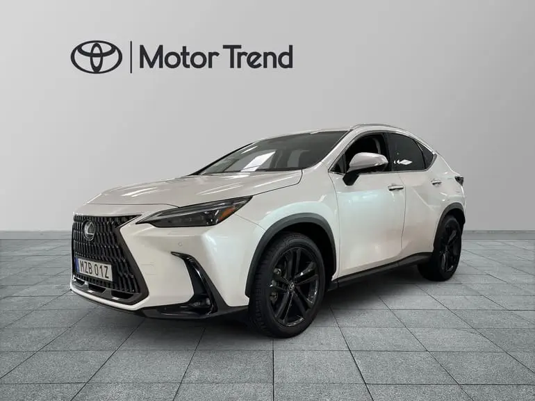 Lexus NX 2024