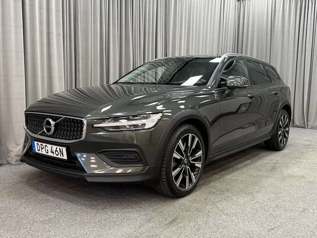 Volvo V60 2020