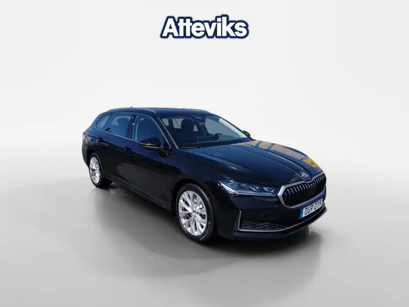 Skoda Superb 2025