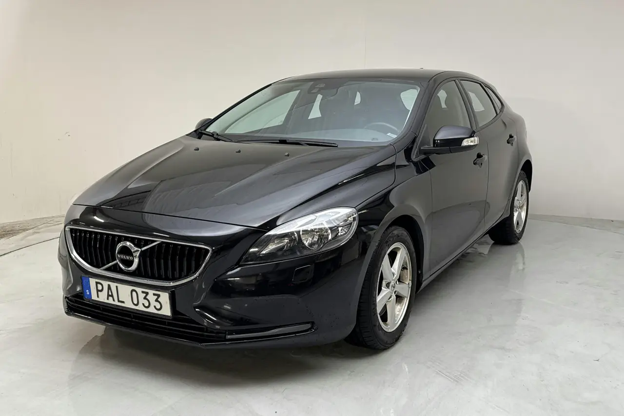 Volvo V40 2017