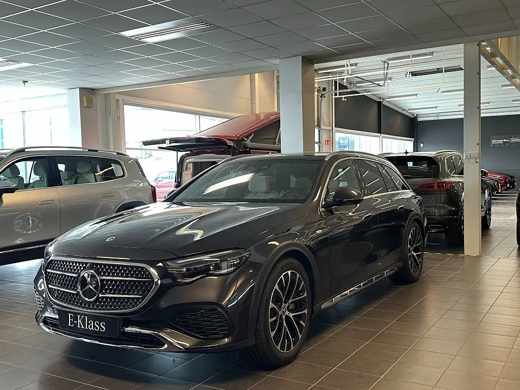 Mercedes-Benz E-Klass 2025