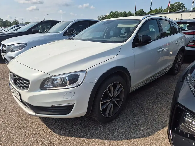 Volvo V60 2018