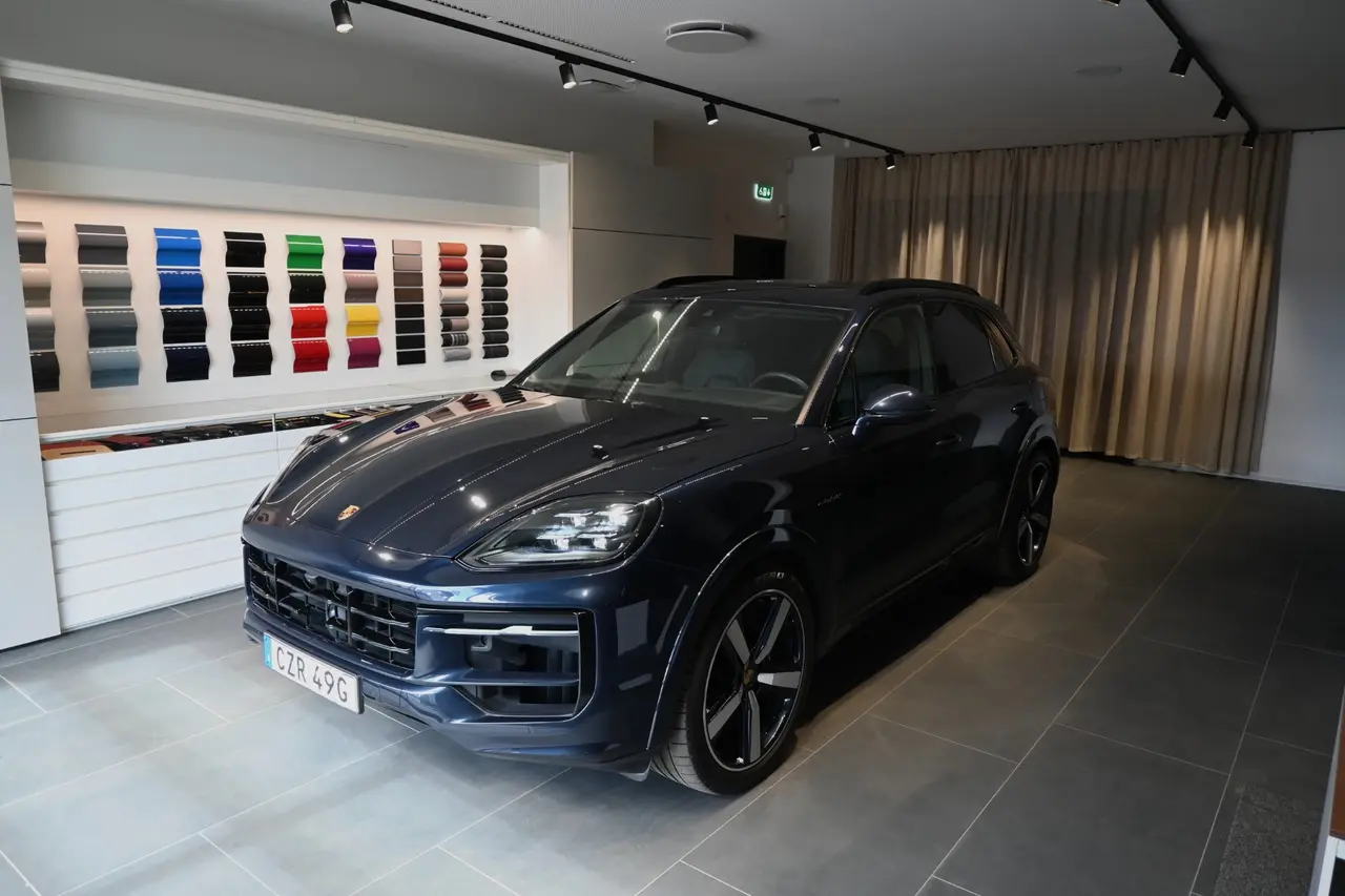 Porsche Cayenne 2024