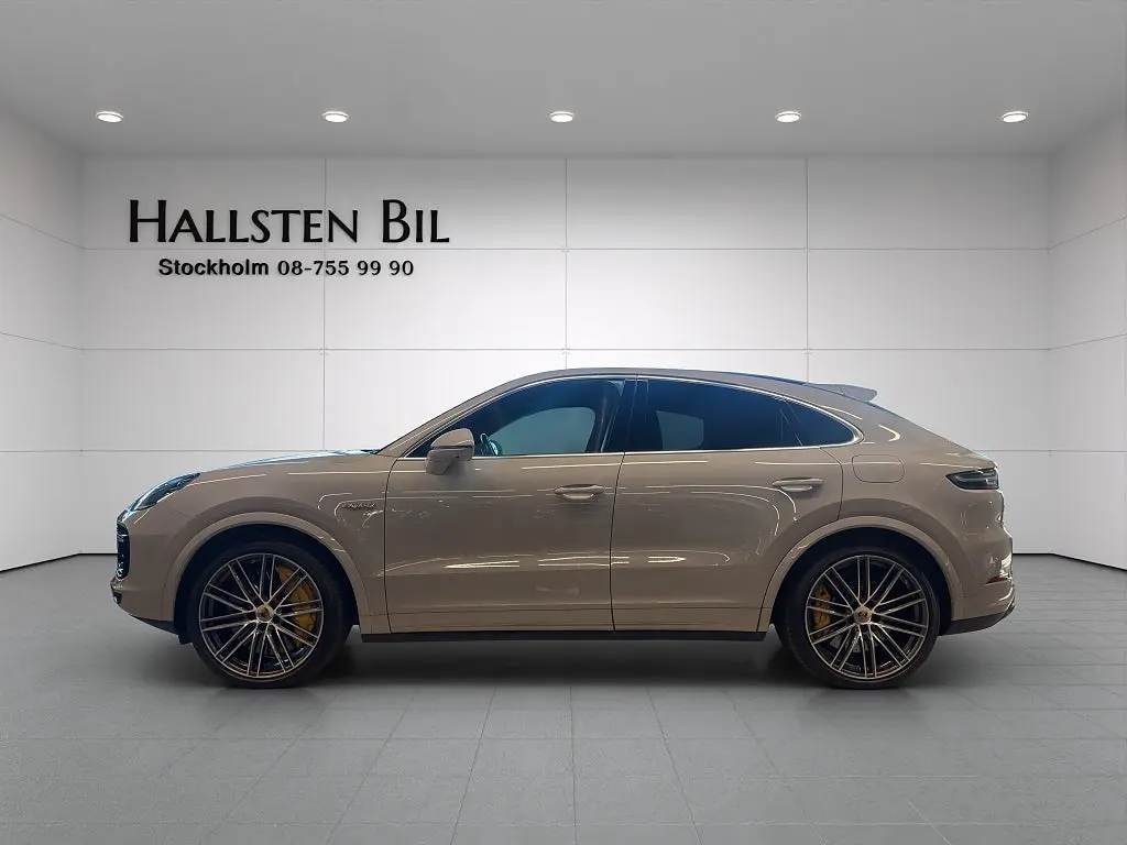Porsche Cayenne 2022