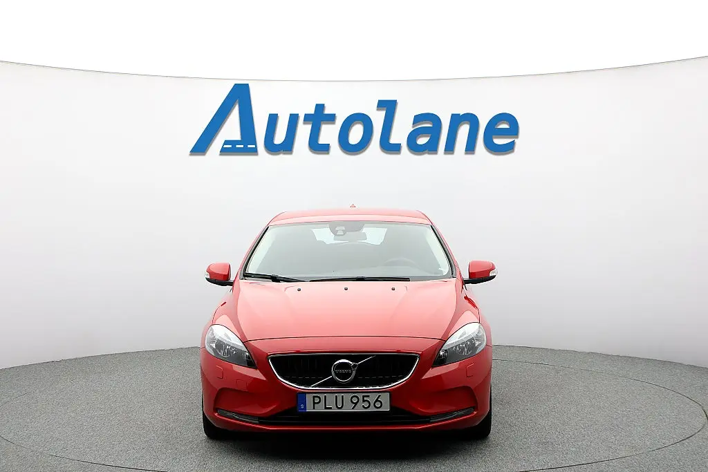 Volvo V40 2018