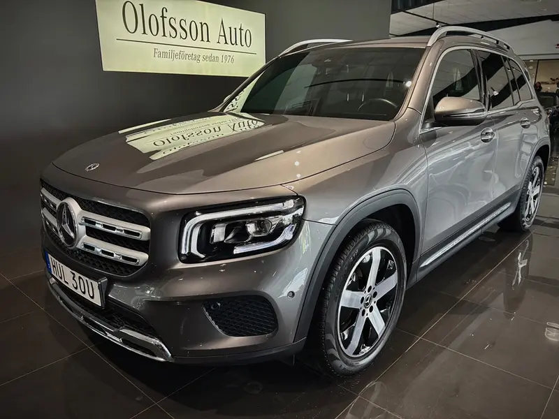 Mercedes-Benz GLB 2023