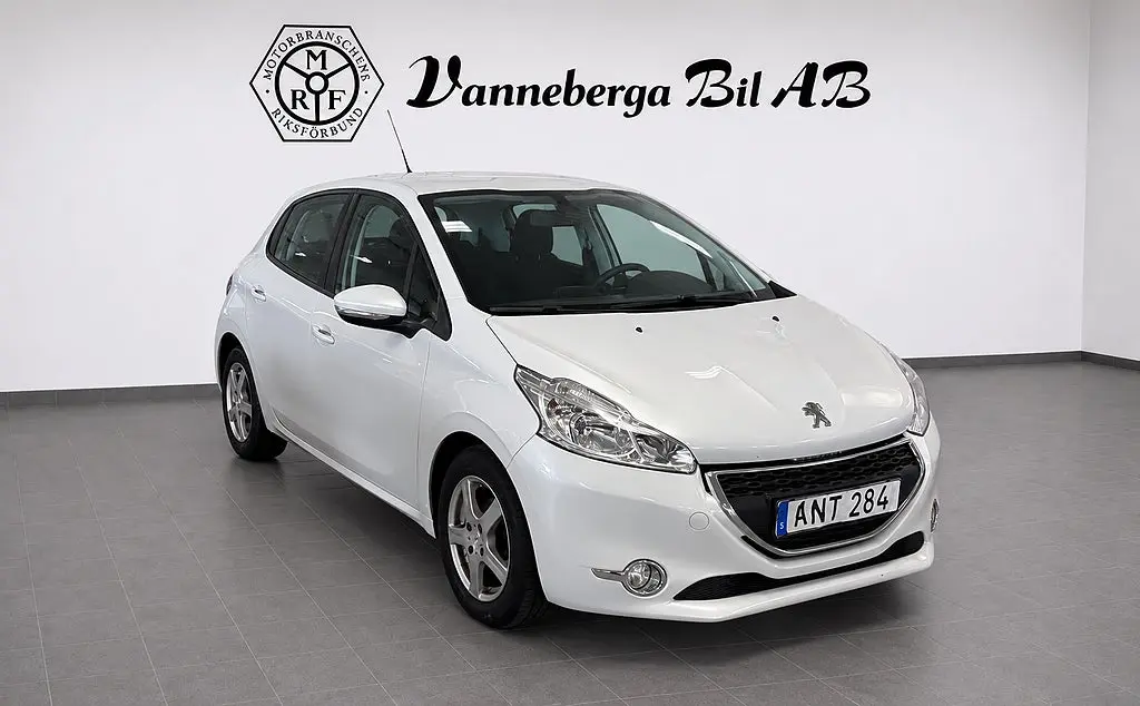 Peugeot 208 2014