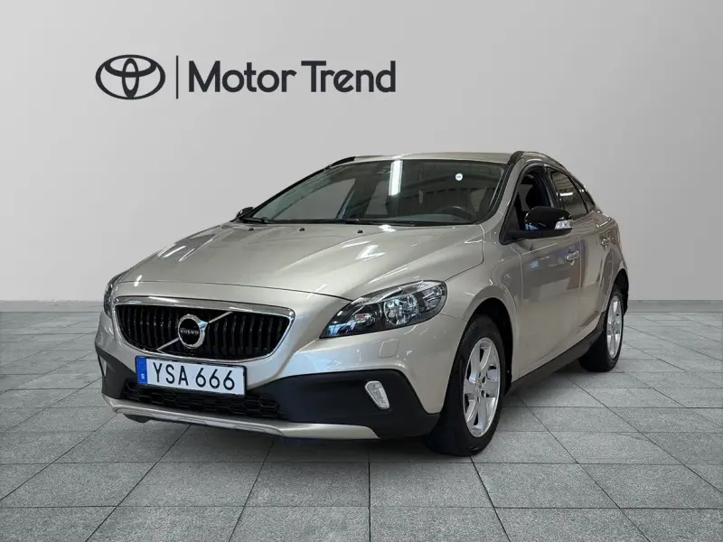 Volvo V40 2018