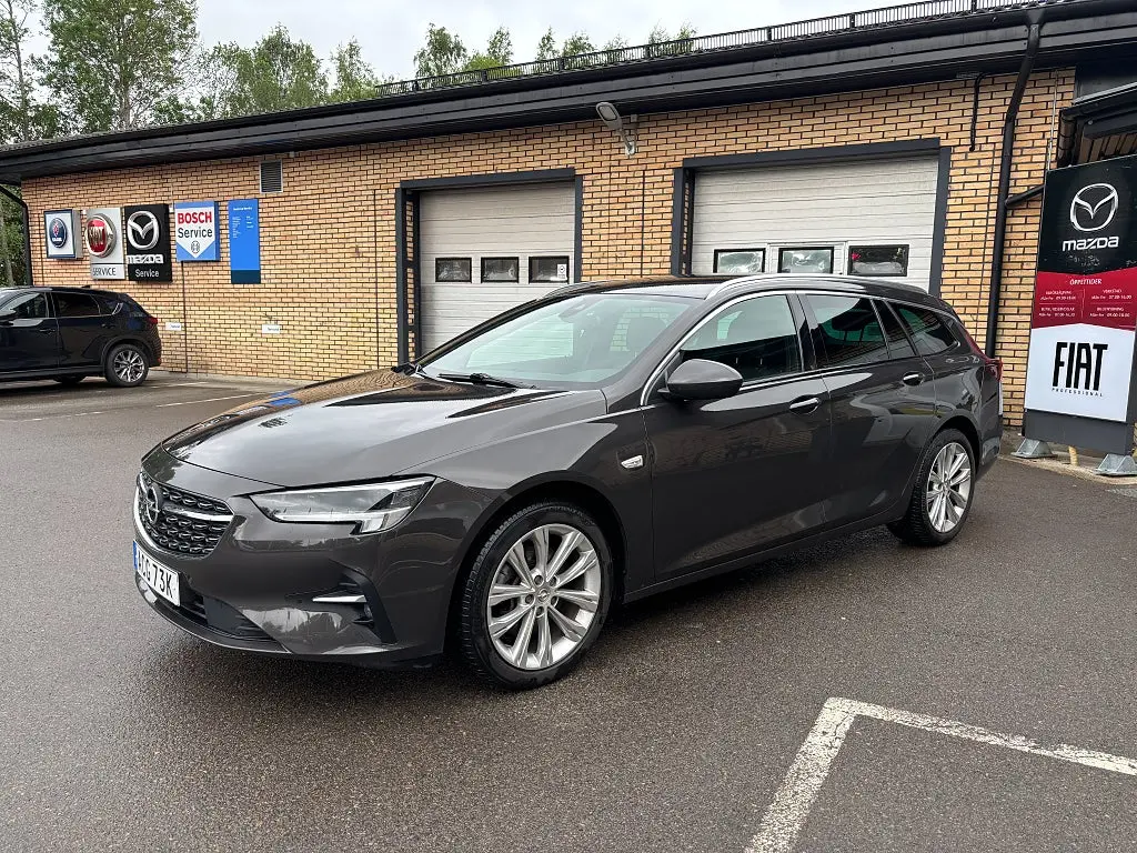 Opel Insignia 2021