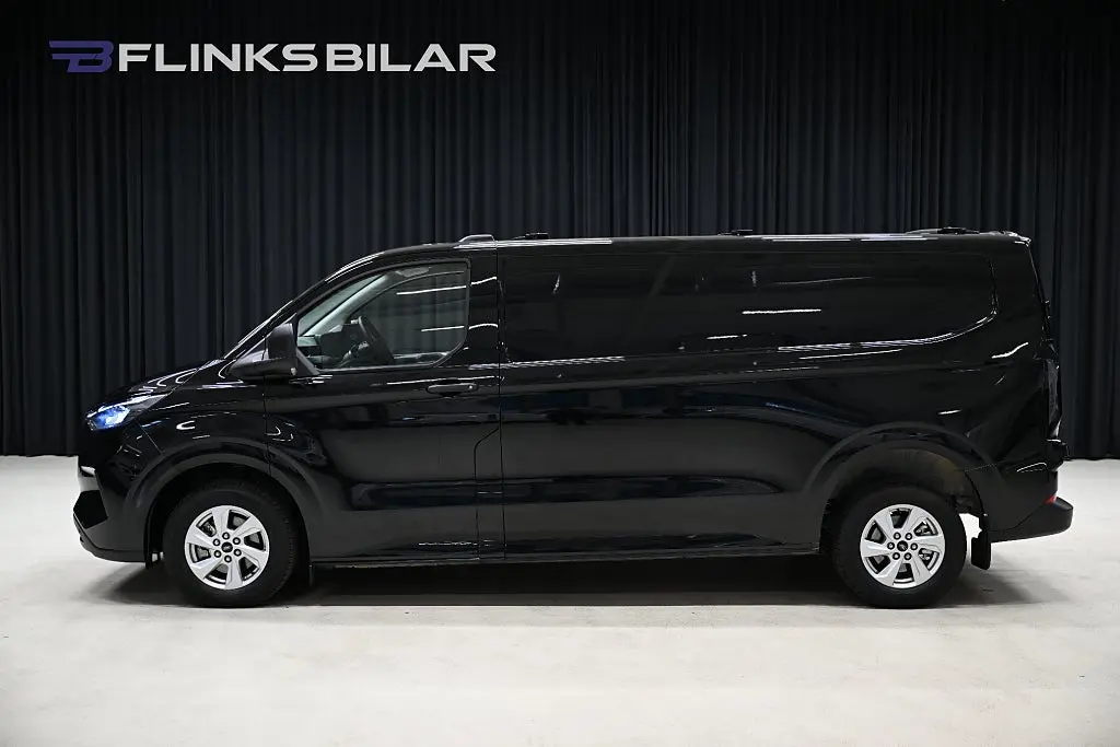 Ford Transit Custom 2024