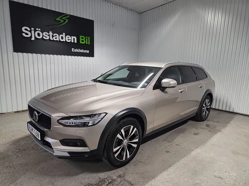 Volvo V90 2024