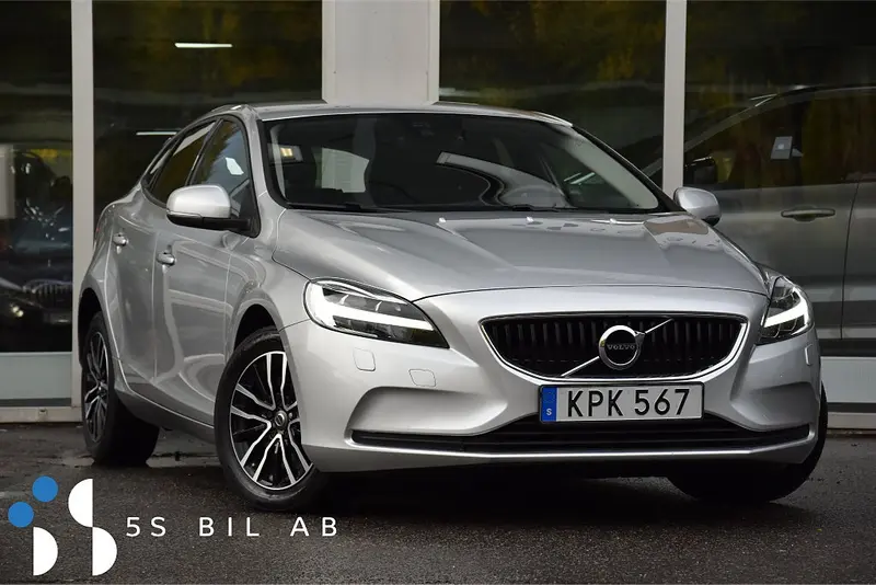 Volvo V40 2018