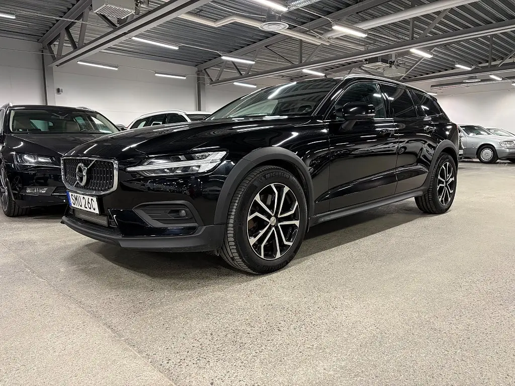 Volvo V60 2020