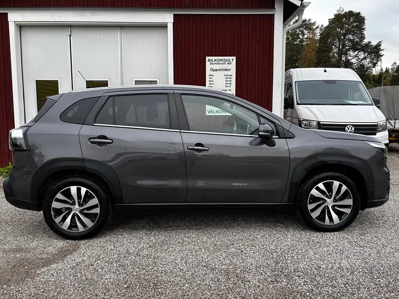 Suzuki S-Cross 2022