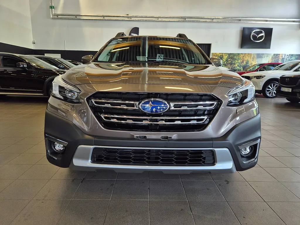 Subaru Outback 2025