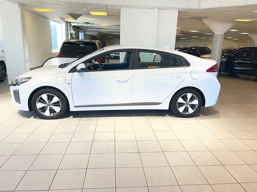 Hyundai Ioniq 2017