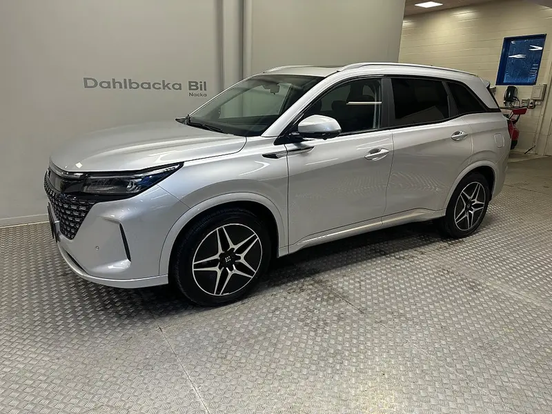 DFSK E5 2025