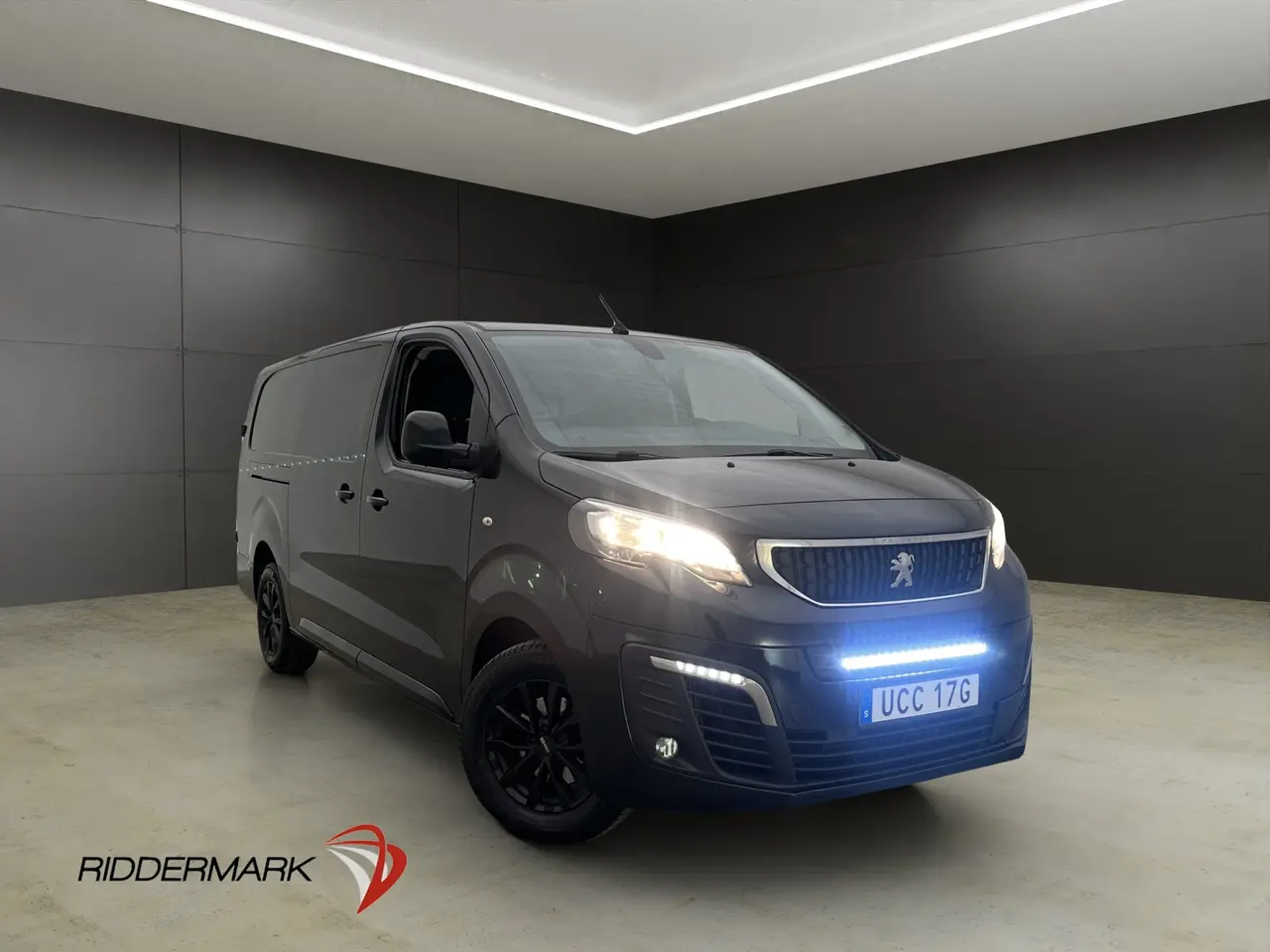 Peugeot Expert 2021