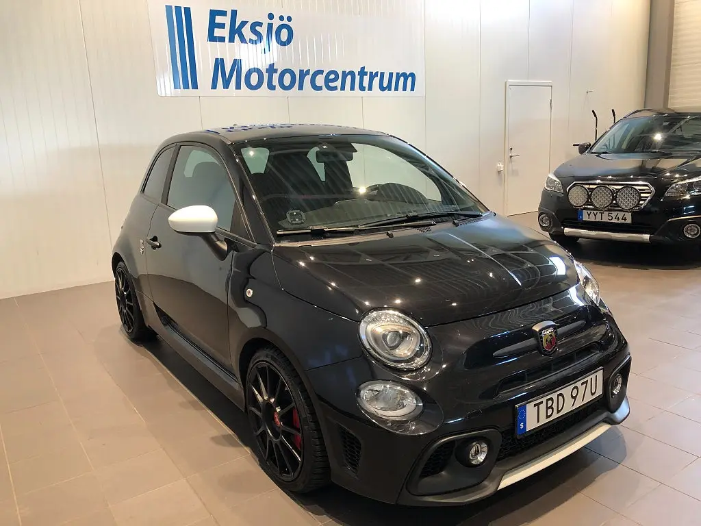 Abarth 595 2021