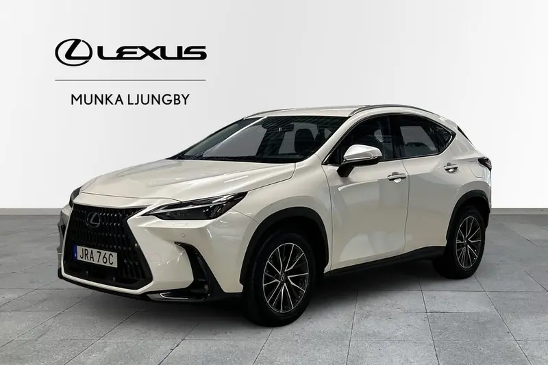 Lexus NX 2025