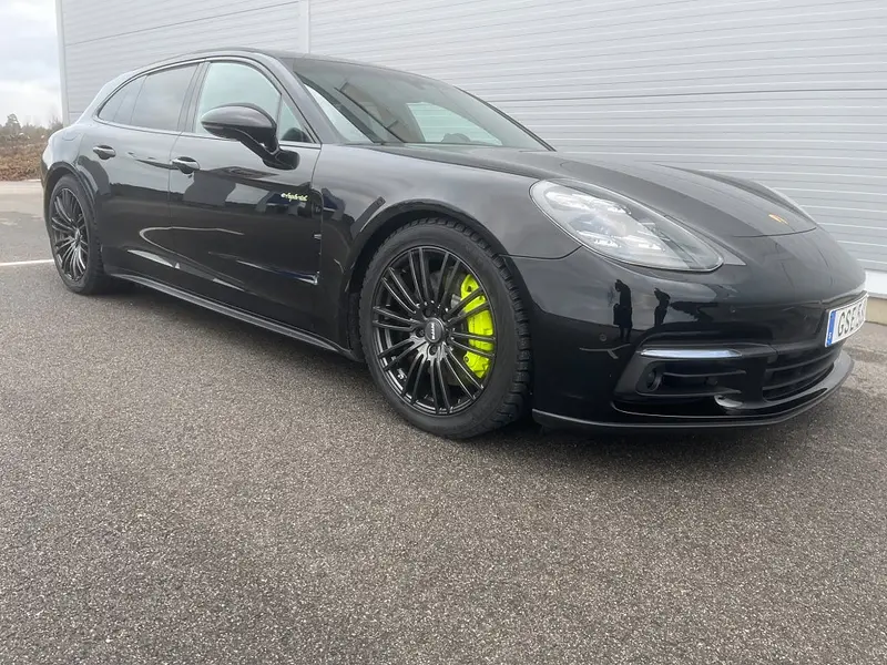 Porsche Panamera 2019