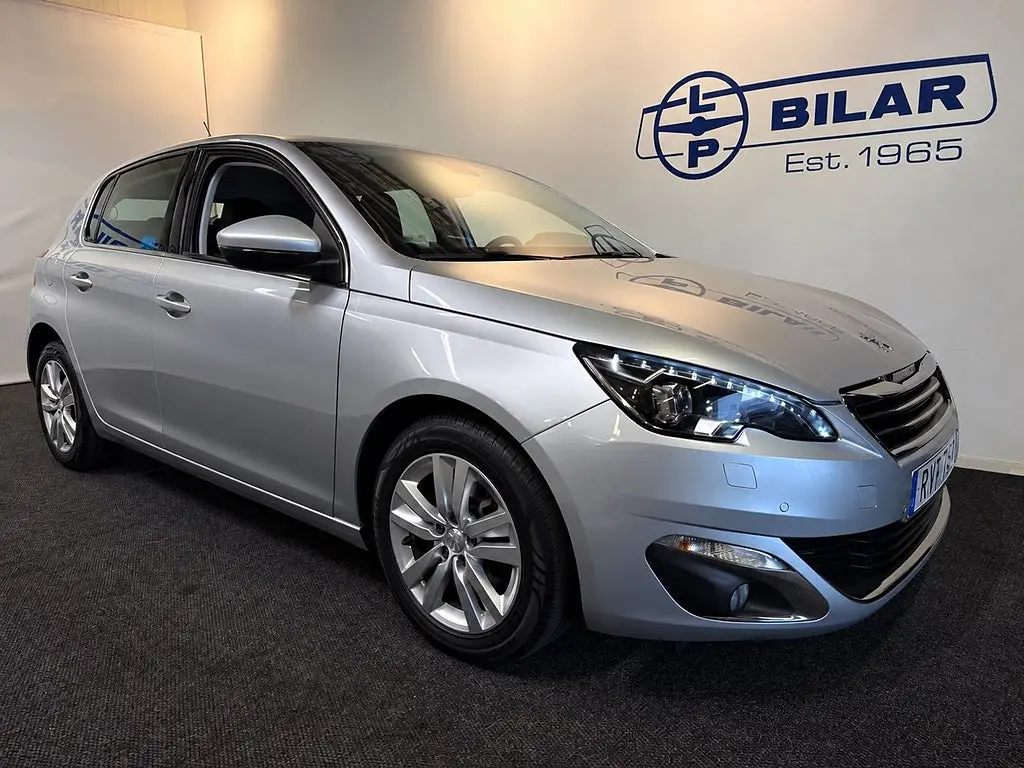 Peugeot 308 2016