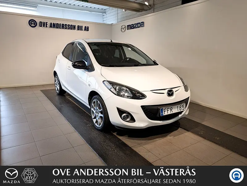 Mazda 2 2014