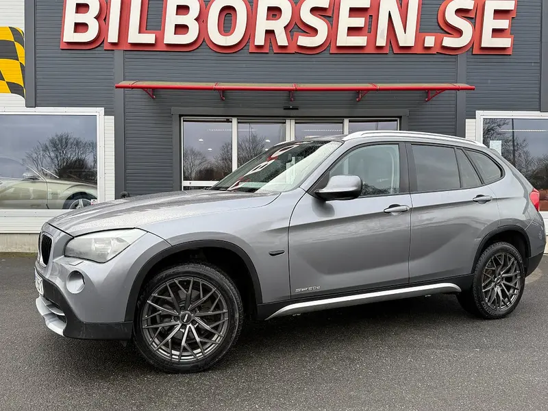 BMW X1 2011