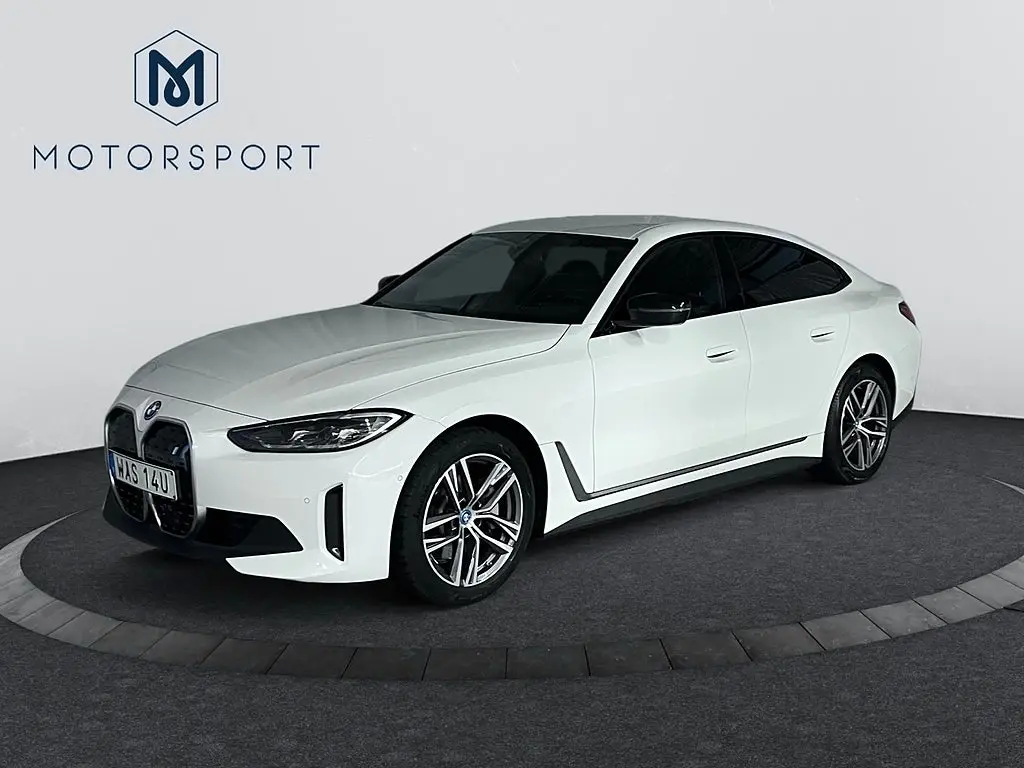 BMW i4 2024