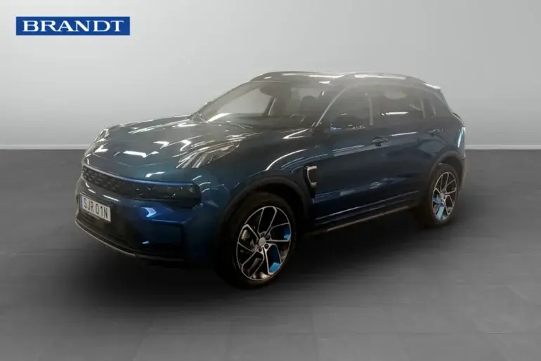 Lynk & Co 01 2022